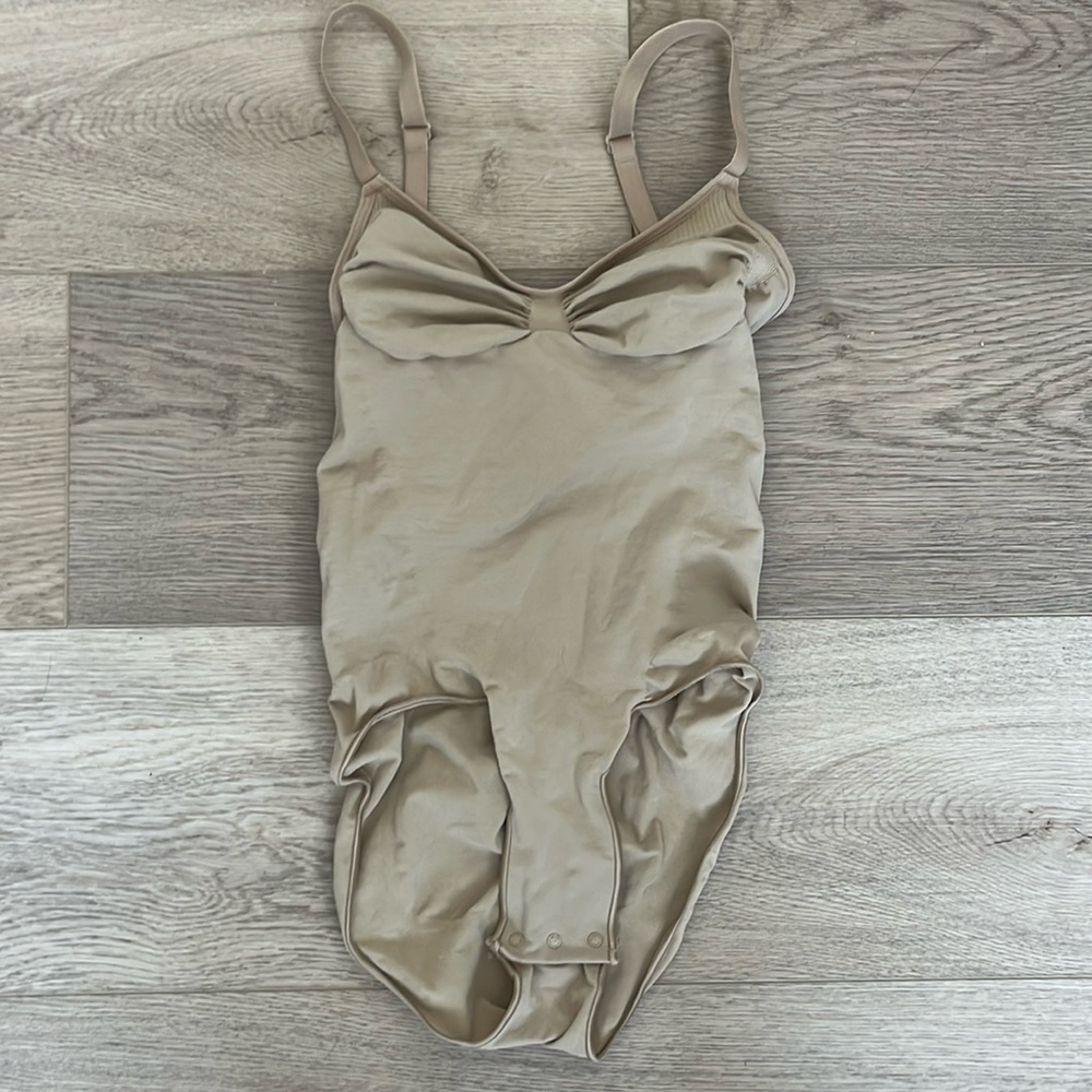 Skims Seamless Sculpt Brief Bodysuit